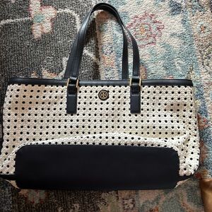 TORY BURCH Norah Beachy Bucket Bag